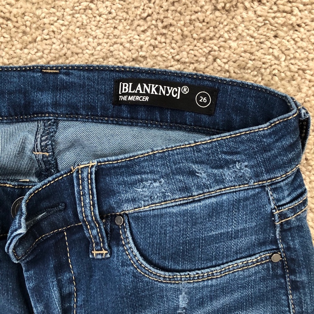 Jeans - Picture 2 of 7